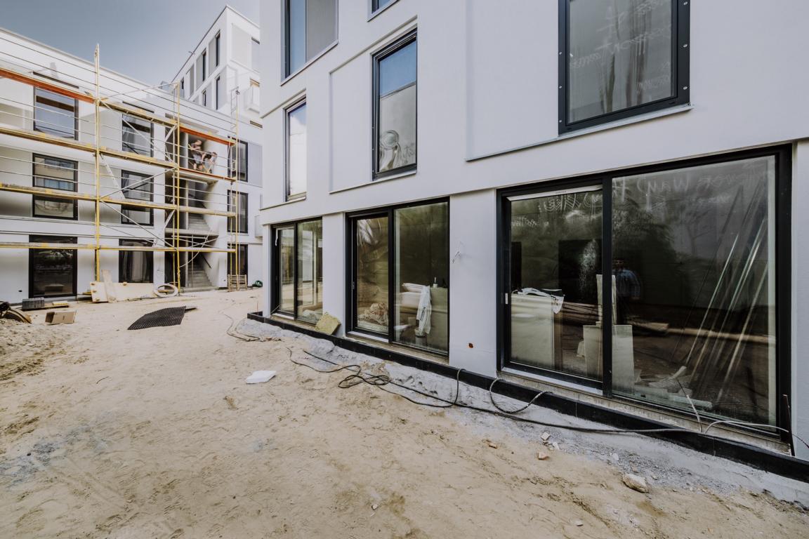 Große Fensterflächen im Erdgeschoss Große Fensterflächen im Erdgeschoss